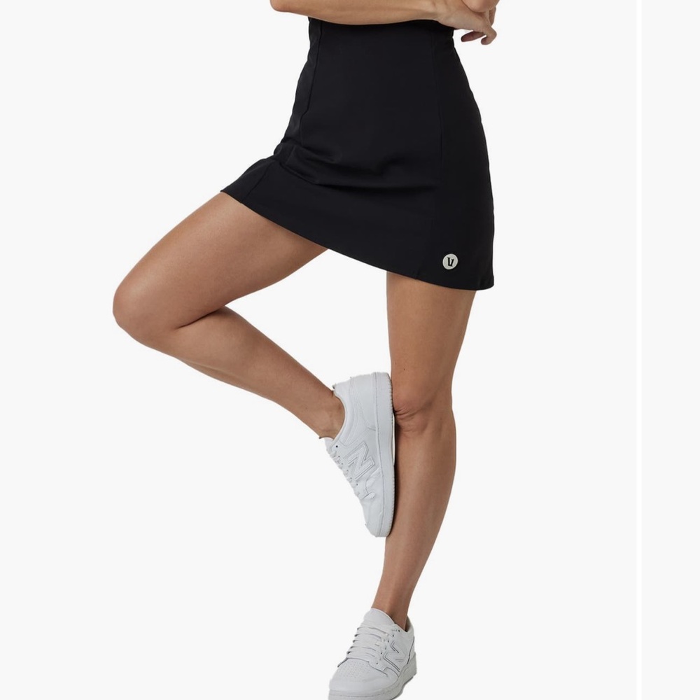Vuori One Shot Tennis Dress in Size Medium. - Picture 3 of 9